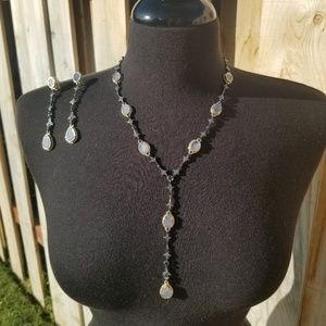 Beautiful Necklace & earrings